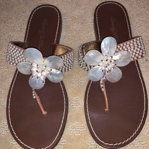 Beverly Feldman Dubai Sandals Size 9